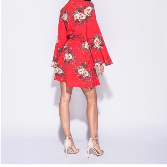 🔥🔥Gorjess Bali mini dress🔥🔥 - Picture 4 of 5